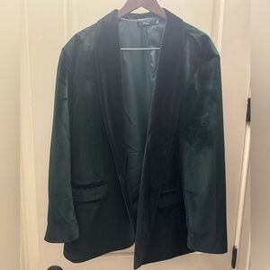 Green velvet sports coat